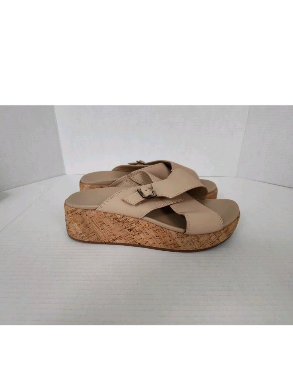 Abeo Dylan Solstice Criss Cross Leather Slide Sandals Beige Size 9.5 Cork Wedge